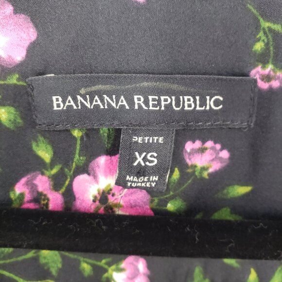 Banana Republic Floral Satin Wrap Top - Picture 6 of 13